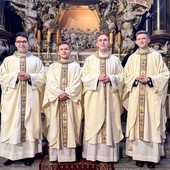 Święcenia prezbiteratu w Świdnicy. Bp Mendyk: Bądźcie sługami radości