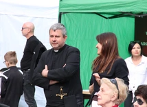 Festyn rodzinny w parafii pw. NMP Królowej Pokoju we Wrocławiu