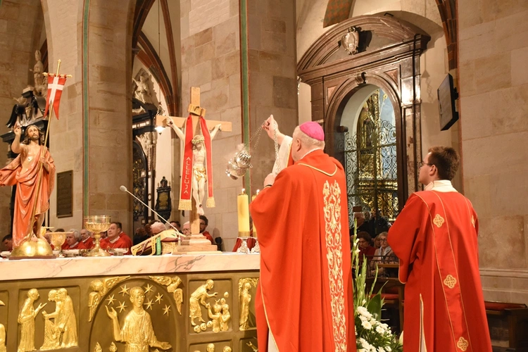 Eucharystia w katedrze gnieźnieńskiej