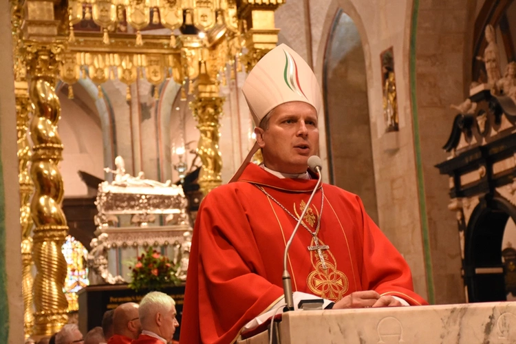 Eucharystia w katedrze gnieźnieńskiej