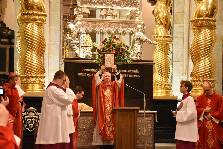 Eucharystia w katedrze gnieźnieńskiej