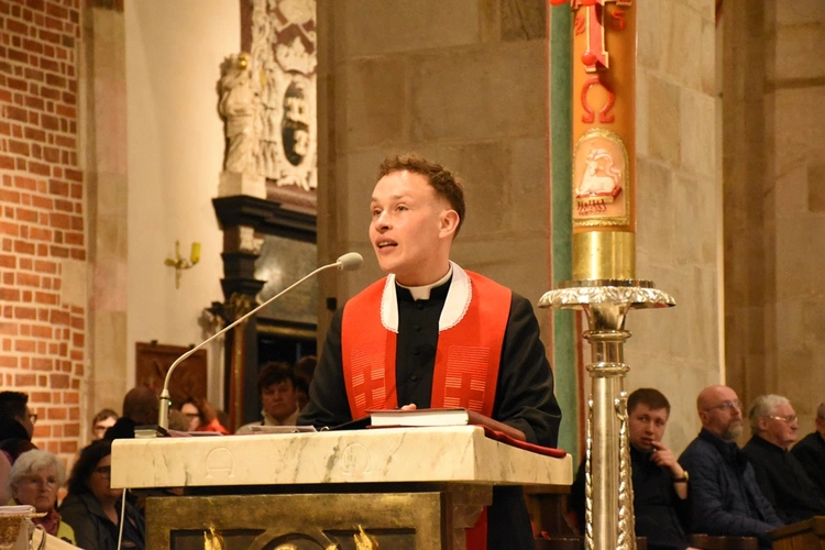 Eucharystia w katedrze gnieźnieńskiej