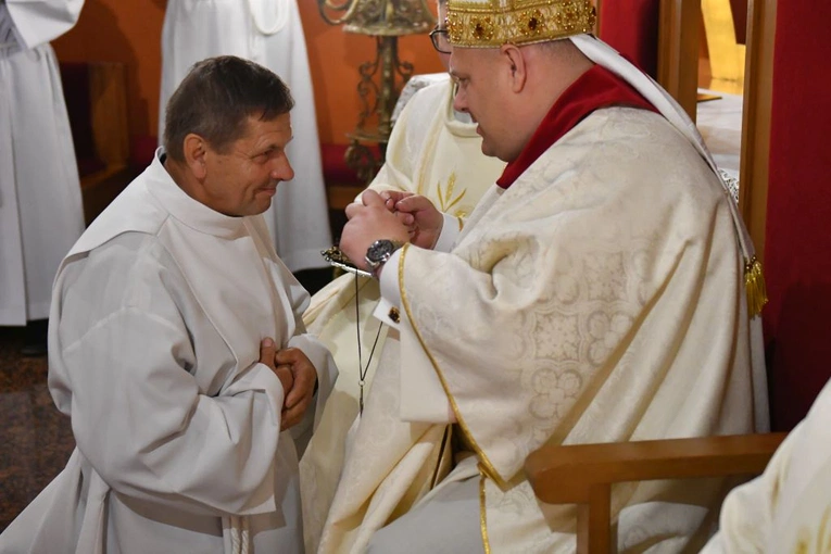 Błogosławieństwo absolwentów Studium Liturgicznego w Zielonej Górze