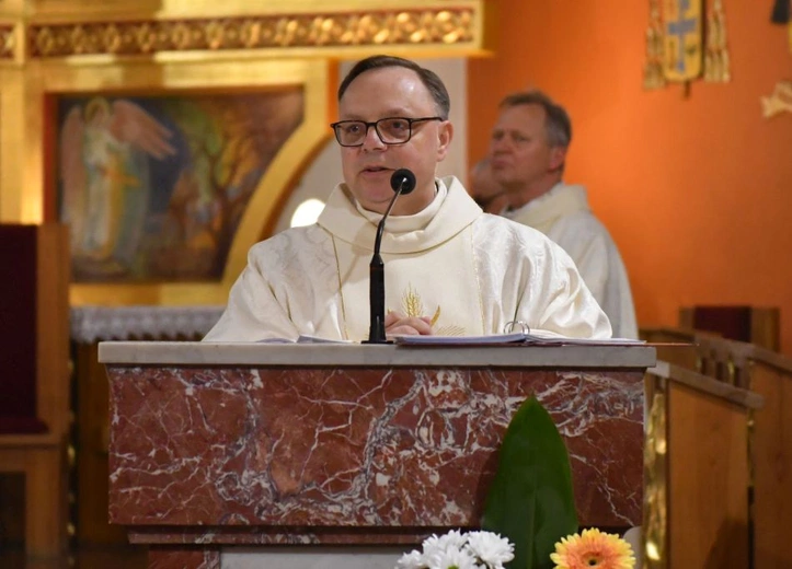 Błogosławieństwo absolwentów Studium Liturgicznego w Zielonej Górze