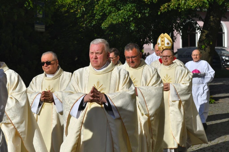 Błogosławieństwo absolwentów Studium Liturgicznego w Zielonej Górze