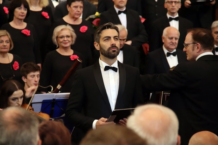 Koncert w katedrze wrocławskiej "Niech zabrzmią głosy kochających serc"