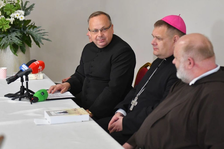 Powrót Madonny do katedry