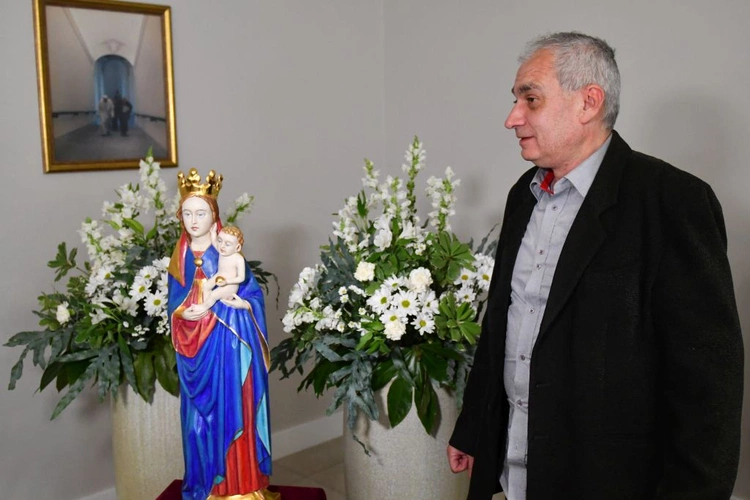 Powrót Madonny do katedry