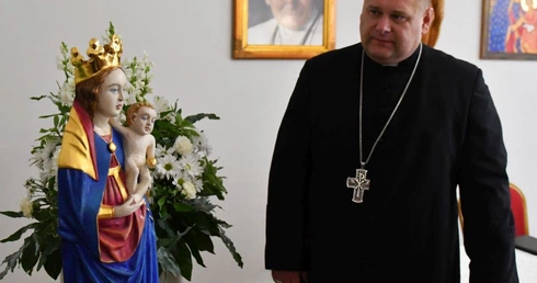 Zaginiona figura Madonny z Dzieciątkiem wróciła po latach do gorzowskiej katedry