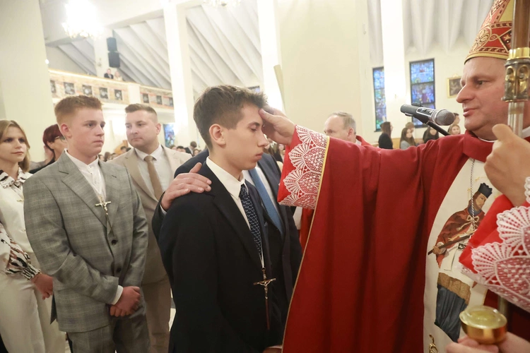 Bierzmowanie u Jana Nepomucena w Bochni