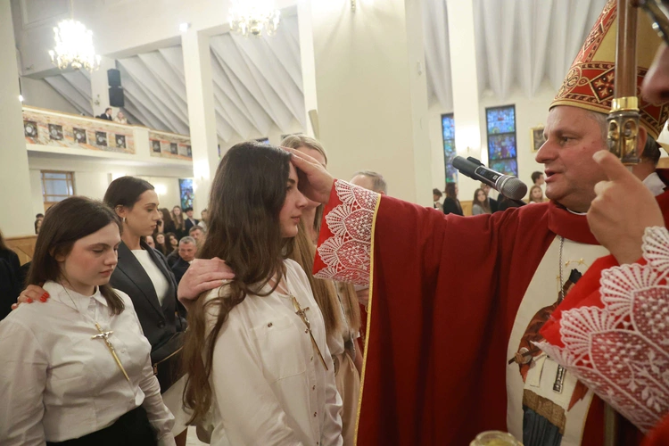 Bierzmowanie u Jana Nepomucena w Bochni