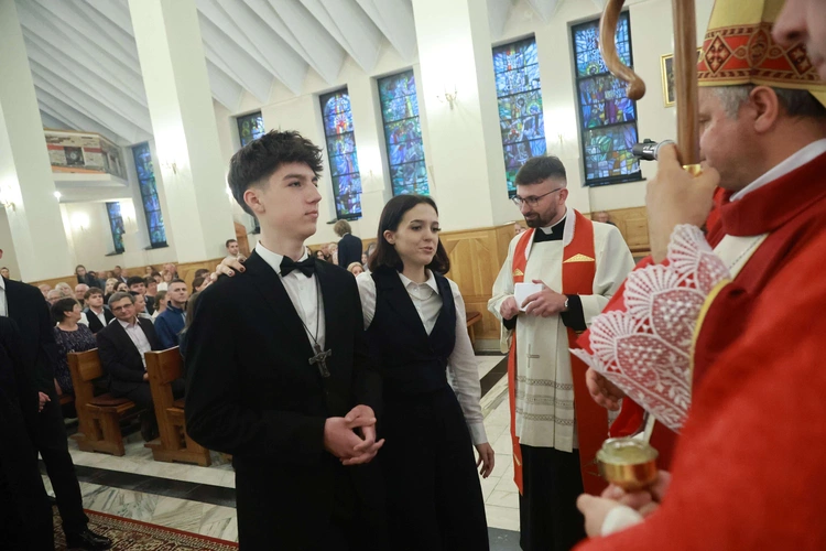 Bierzmowanie u Jana Nepomucena w Bochni