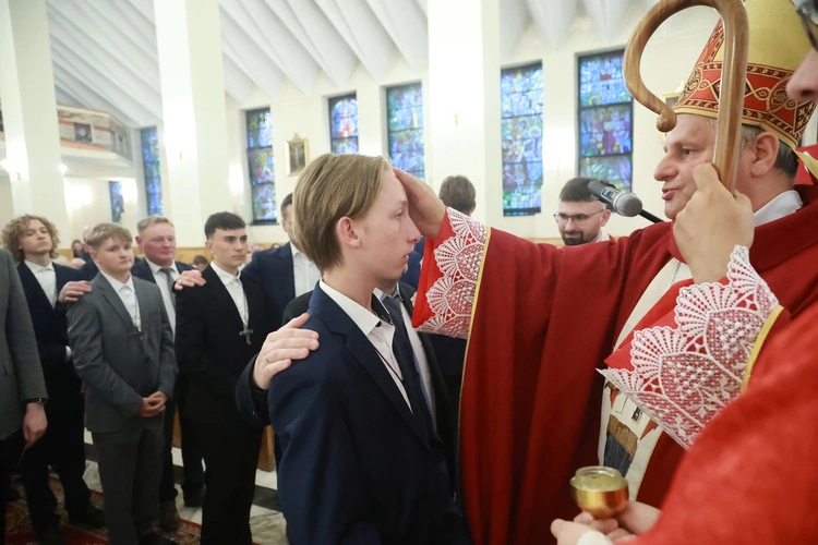 Bierzmowanie u Jana Nepomucena w Bochni