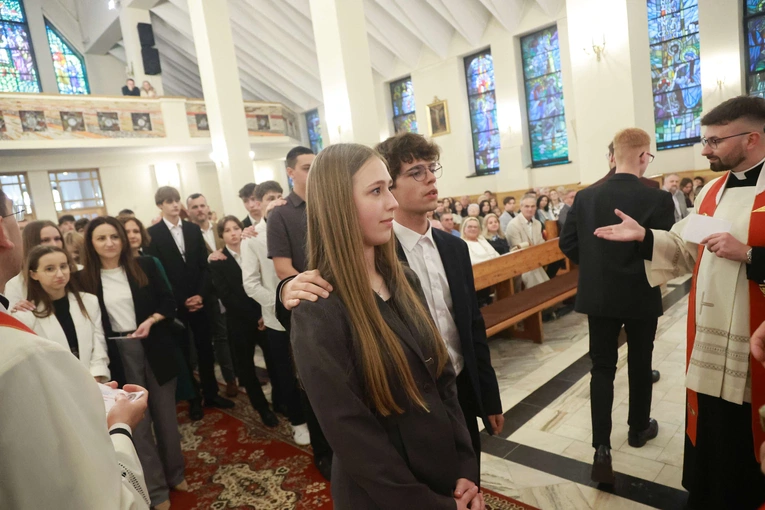 Bierzmowanie u Jana Nepomucena w Bochni