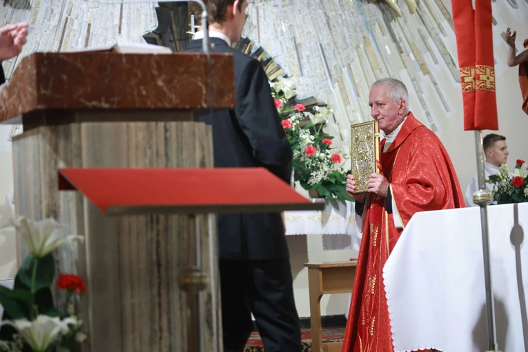 Bierzmowanie u Jana Nepomucena w Bochni