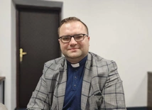 Zbiórka podpisów ws. obecności religii lub etyki w szkole