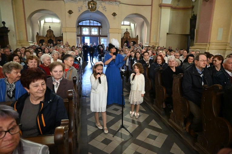 Koncert "Serce Matki" w Głubczycach