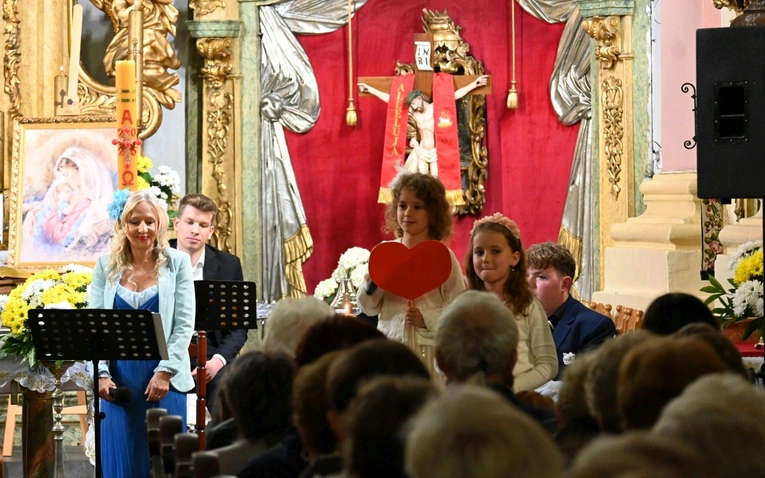 Koncert "Serce Matki" w Głubczycach