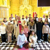 Ks. Jacek Kucharski życzył wspólnocie parafialnej jubileuszu pełnego nadziei.