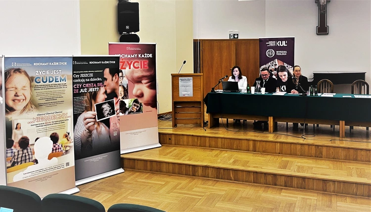 Edukacja prenatalna - dyskusja ogólnopolska praktyków i teoretyków