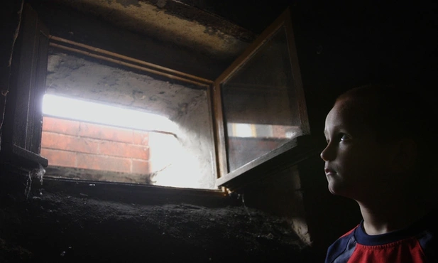 Nie ma Go tu! Otwarte okno