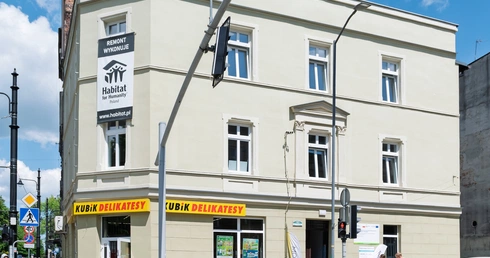 Pustostany na domy - remont kamienicy w Bytomiu