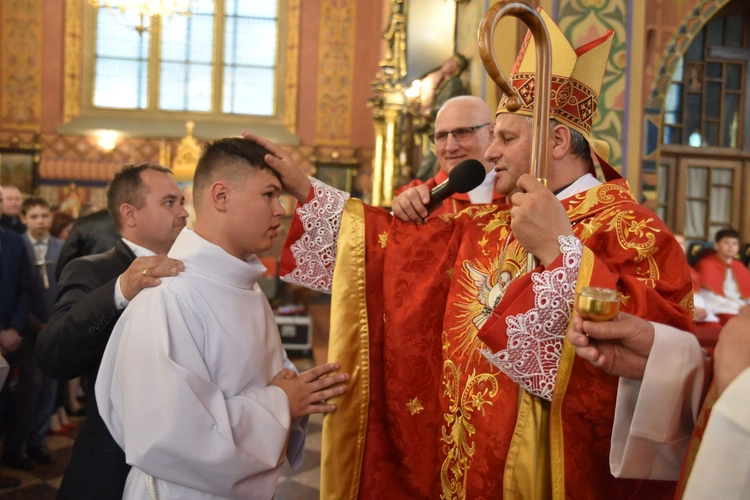 Bierzmowanie w Chorzelowie 2025