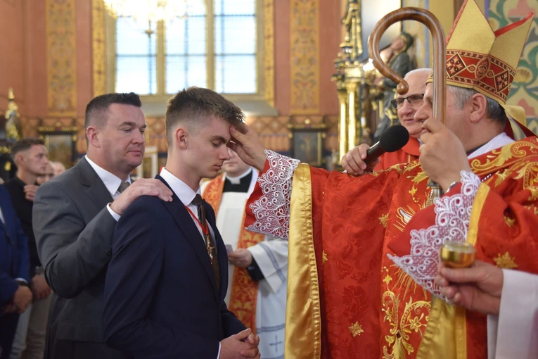 Bierzmowanie w Chorzelowie 2025