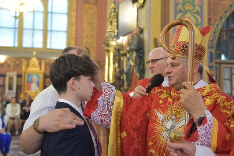 Bierzmowanie w Chorzelowie 2025