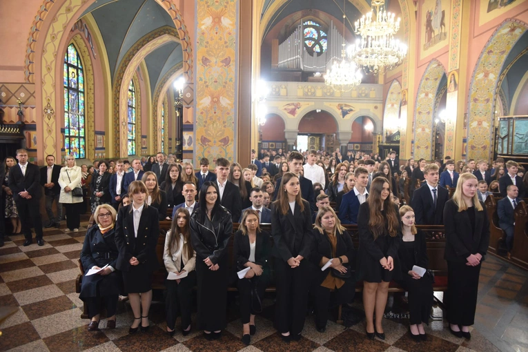 Bierzmowanie w Chorzelowie 2025