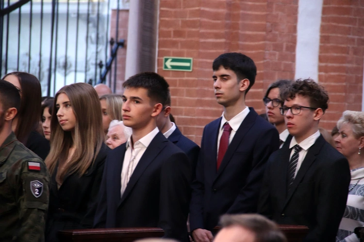 Uroczysta Msza św. z biskupem polowym i bierzmowanie w bazylice św. Elżbiety