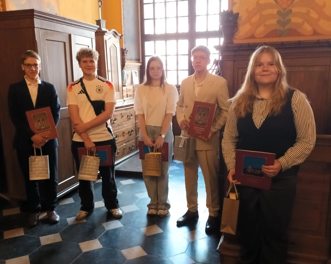 Młodzi pasjonaci katedry