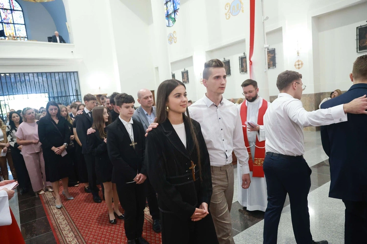 Bierzmowanie w Trzcianie koło Mielca