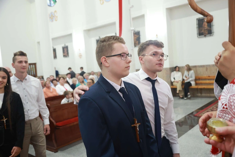 Bierzmowanie w Trzcianie koło Mielca