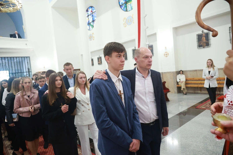 Bierzmowanie w Trzcianie koło Mielca