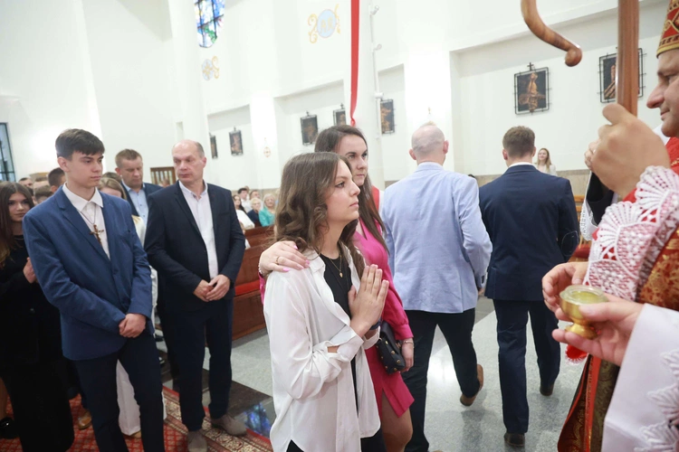 Bierzmowanie w Trzcianie koło Mielca
