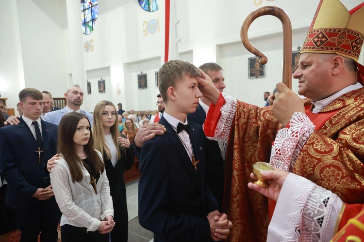 Bierzmowanie w Trzcianie koło Mielca