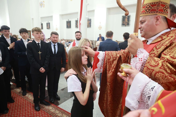 Bierzmowanie w Trzcianie koło Mielca