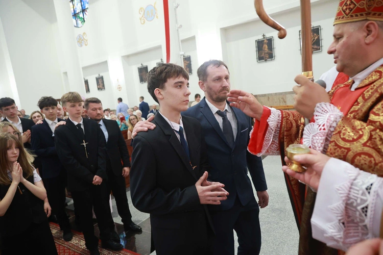 Bierzmowanie w Trzcianie koło Mielca