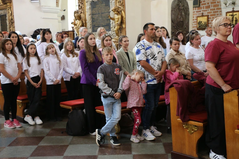 Pułtusk. XXVI Sacrosong Diecezji Płockiej (Msza św. w bazylice)