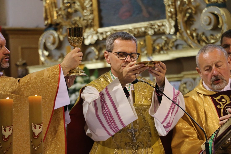 Pułtusk. XXVI Sacrosong Diecezji Płockiej (Msza św. w bazylice)