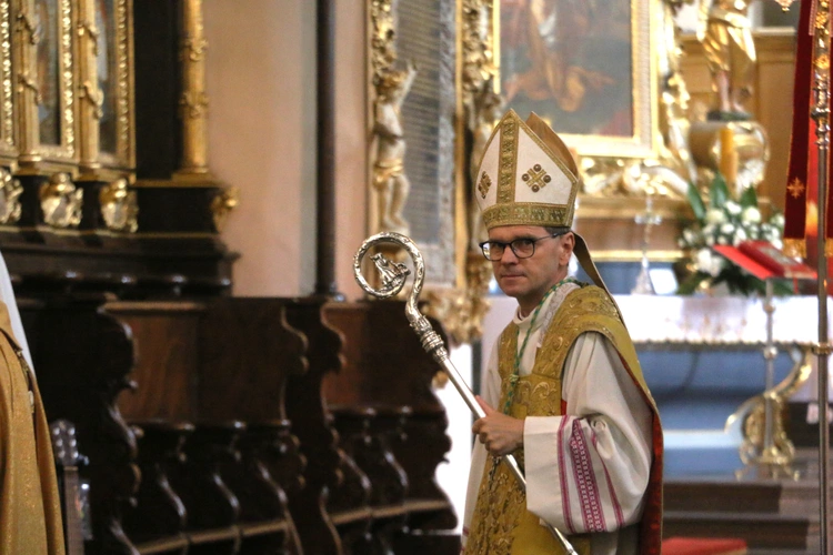 Pułtusk. XXVI Sacrosong Diecezji Płockiej (Msza św. w bazylice)