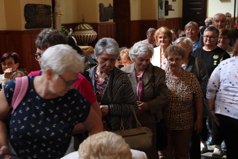 XII Diecezjalna Pielgrzymka Kobiet - wędrówka