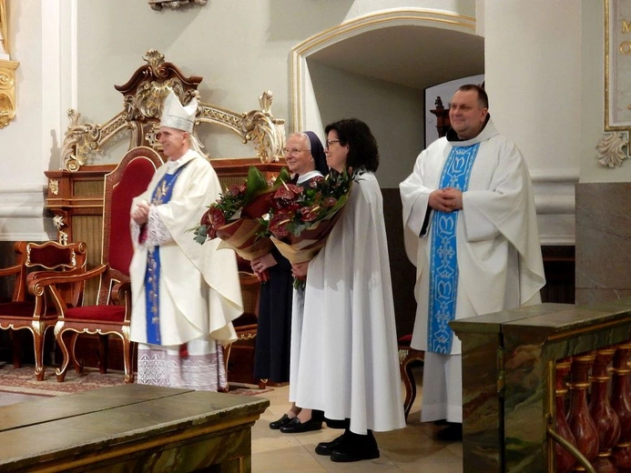 Pielgrzymka osób konsekrowanych