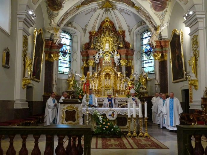 Pielgrzymka osób konsekrowanych