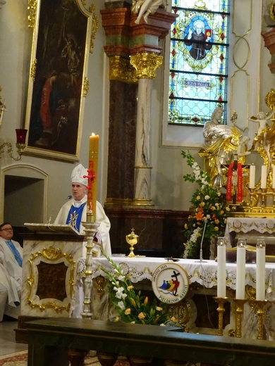 Pielgrzymka osób konsekrowanych