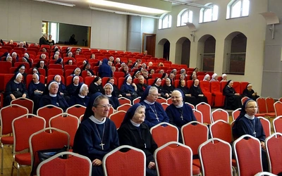 Pielgrzymka osób konsekrowanych