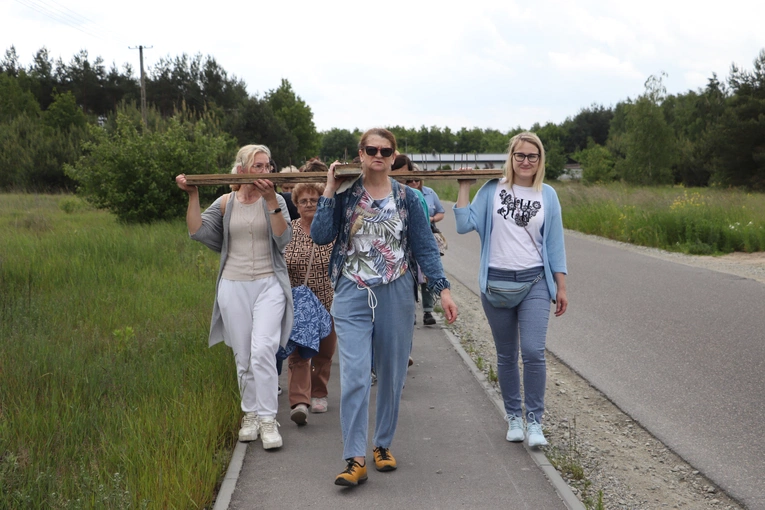 XII Diecezjalna Pielgrzymka Kobiet - wędrówka