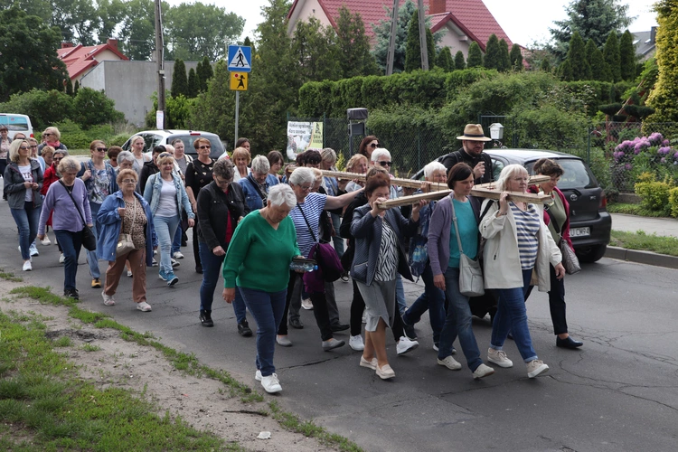 XII Diecezjalna Pielgrzymka Kobiet - wędrówka