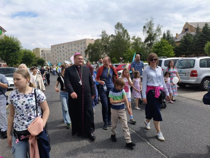 Ulicami Gorzowa Wlkp. przeszedł Marsz dla Życia i Rodziny